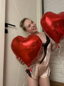 Anna_Delon pajama party 🎉 Foto