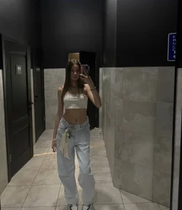 NeliaVandresar Public Pic