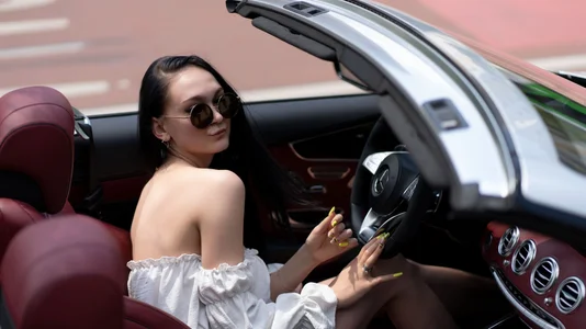 HotBustyBabeX My new car Pic 3