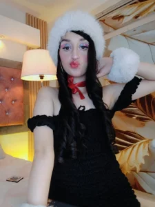 Cherry_Swain Public Pic