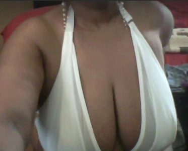 SexxyBoob Touch Them... Pic