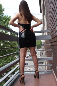 Zdjęcia MistressMilana Latex Goddess in Milan:  3