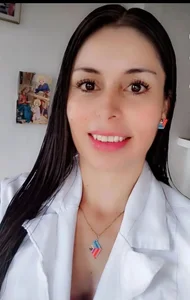 Public de Atenis_thompson  2 photos