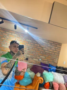 Handsomeboyss19's photo