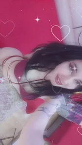 Come fuck my wet pussy 🔥 de alixxon1  5 photos