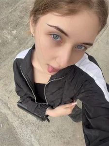 AveryBerkson my walk зображення 5