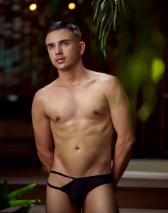 Public de mike_anghels  2 Imagens