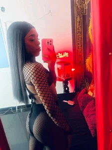 Nashla_D_- Public Foto 7