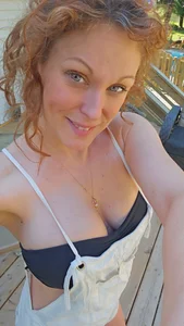 real_Lovely Public Pic 3