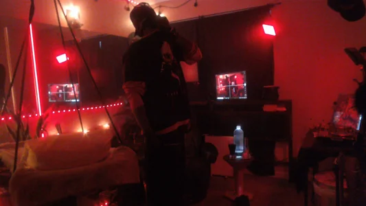 SirGreed Public Pic 3