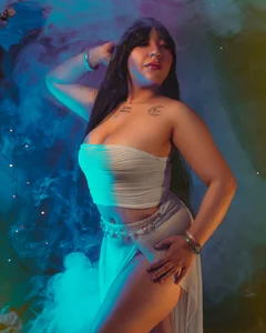 veronica_hill_ Tempting Halloween Pic 7