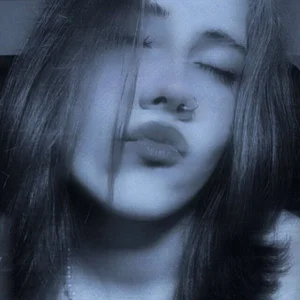 PearlieConollyのkiss kissの枚の写真