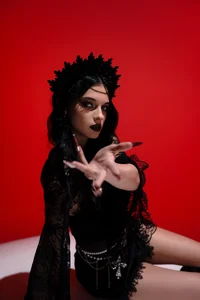 Dark Invitation de BeverlyMost Foto 5