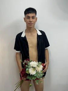 Johann_sexのValentine's Day 🌹の 2枚の写真