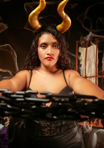 ArielBlossom___ Kneel, Baby Immagine  2