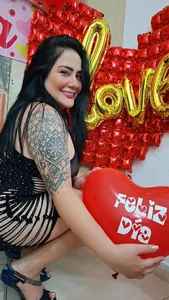 galatea_rous In Valentine's Day, the real gift is me. Pic