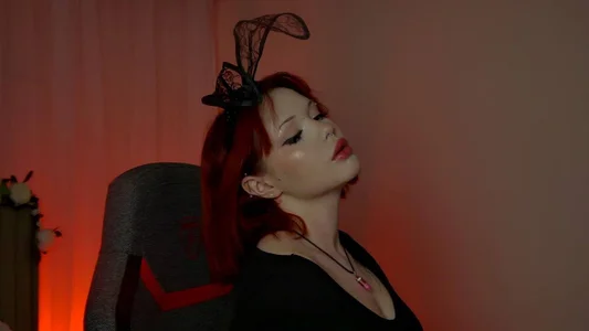 KittyNuarr Public Billede