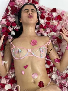 anna_alvarez Your Valentine's Day 💗🔥💥 Foto 6