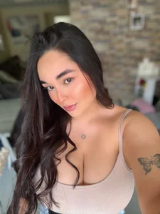 CelesteBrucee cute face, baby face Pic 2