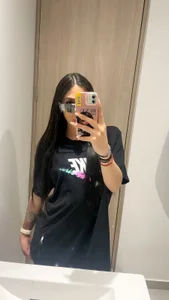sofiafiory's Kiss 😘 Sex Photo 3