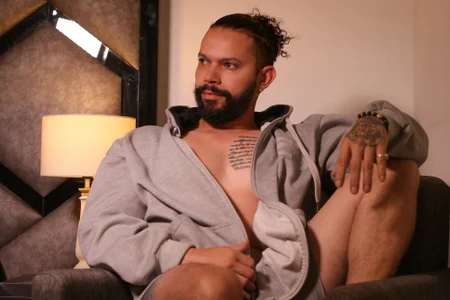 AlukardBig Sexy big guy зображення