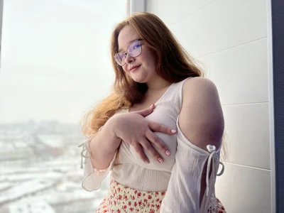 Zdjęcia DebbieWoood I'm waiting for warm weather by the window:  3