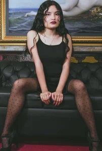 MirandaBunnie Black is my color Billede 3