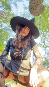 Halloween 2025 de MommyGoddessL  2 photos