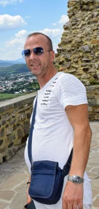 Iulian81 Eu Pic 3