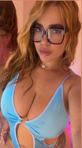 nathalynbarnes 🫧🩵 Billede 4