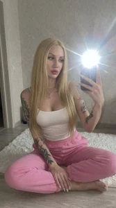 Alice_Melof Public slika