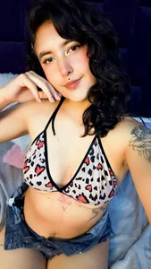 🌹 od ManuelaJones_  snímek