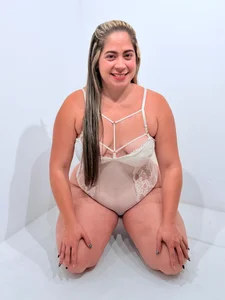 mila_1white Sexy girl slika