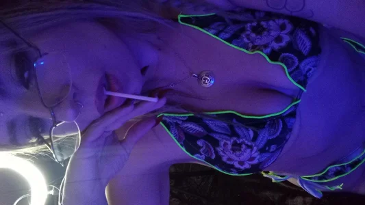 Lolitalov33's XXX Nude Photo 3
