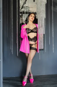 XtraHotX: Barbie doll adore pink and what about u? ( фото)