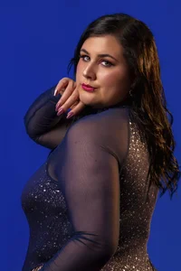 Millie_Devot 💘 I'm going to make you fall in love with me just with my eyes.💙 Immagine 