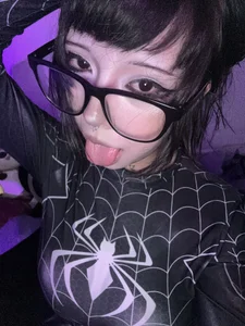 Spidermeoww de Kitty_yukimura  3 Imagens