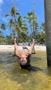 RaisaSalviThis is me图片 2