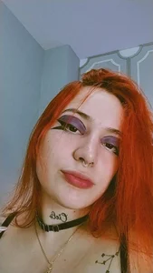 annika_taylor 💜💜 Pic 8