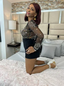 SashaMacgregor my body 사진 8