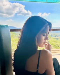 YourValentine143 Public Pic 2