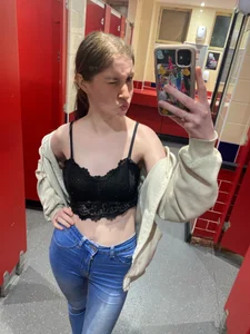 Innocent_Belle24's XXX Nude Photo 3