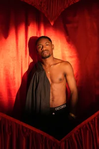 Thomas_shelbysHow about a night with me?图片