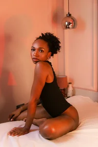 Agatha-Adams RED LIKE PASSION ❤️‍🔥 Foto 3