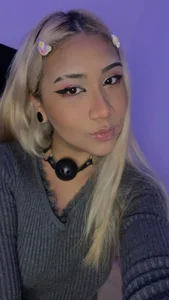 exodiakinky2 Selfies Pic 3