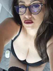 AvaSquirtMilf Mistress in black🖤 Pic 5