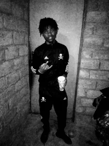 WarMaker29 This is me Pic 4