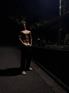 Public de funcouple00  5 Imagens