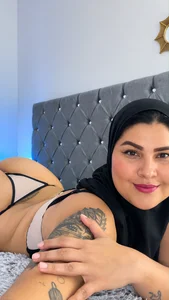 AishaAmin_ I'm willing to do what you dream, do you want to tempt me? 😈🔥 Kuva