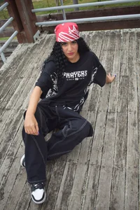 Samantha_luv_ kullanıcısının Street Queen 💋 albümü -  6 fotoğraf